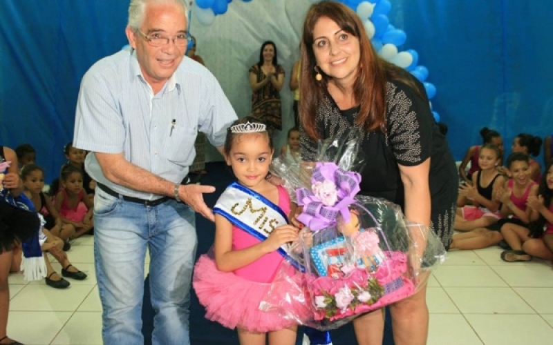 Miss Centro da Juventude marca semana das crianças