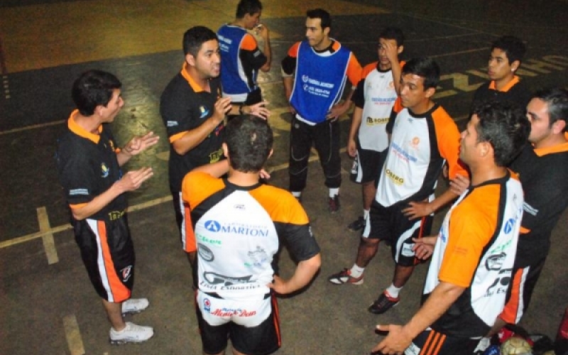 Jacarezinho estreia em casa na Taça Bronze de Futsal