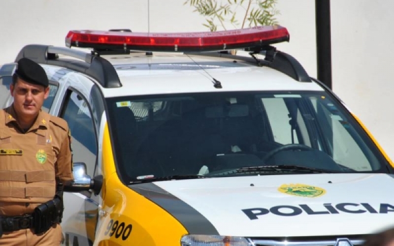 Beto Richa entrega 14 viaturas policiais em Jacarezinho