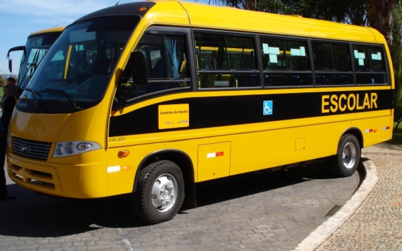 Prefeitura consegue mais um ônibus para levar as crianças para escola