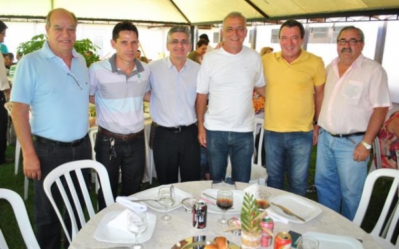 Dr. Sérgio participa da 7ª Festa Beneficente do Carneiro no Rolete em prol da CADD