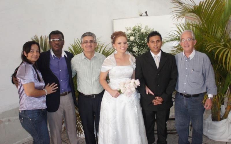 82 casais se unem oficialmente em Jacarezinho