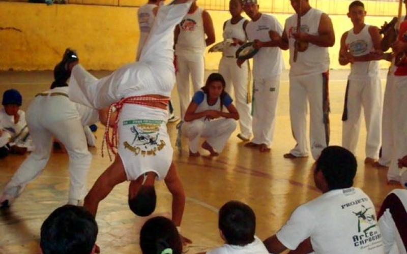 Capoeira no Bairro