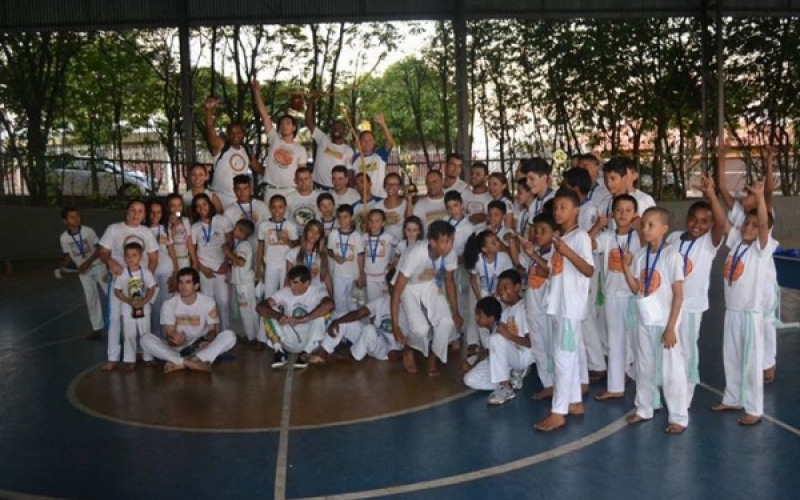 Jacarezinho é palco de Campeonato Regional de Capoeira