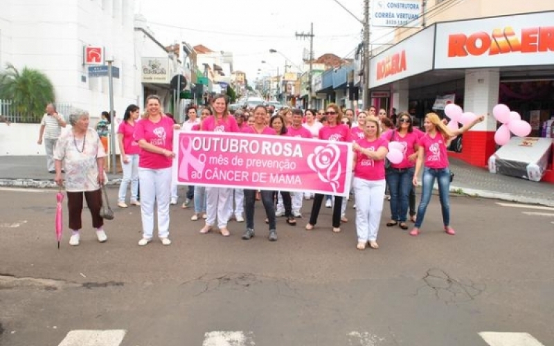 Dia “D” da campanha “Outubro Rosa” começa com passeata em Jacarezinho