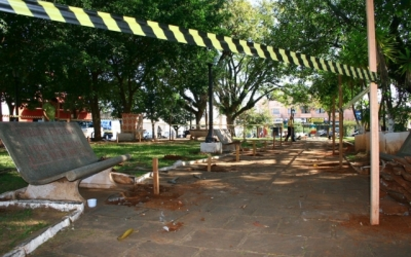 Começam as reformas na Praça Rui Barbosa