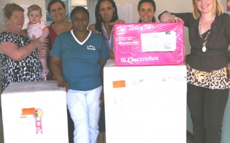  Escolas Municipais de Educação Infantil em Jacarezinho recebem equipamentos