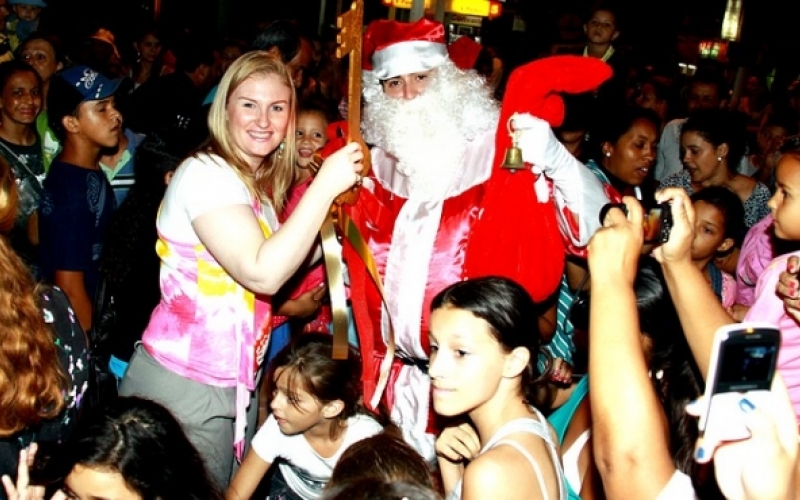 Papai Noel chega hoje às 20h30 na Praça Rui Barbosa
