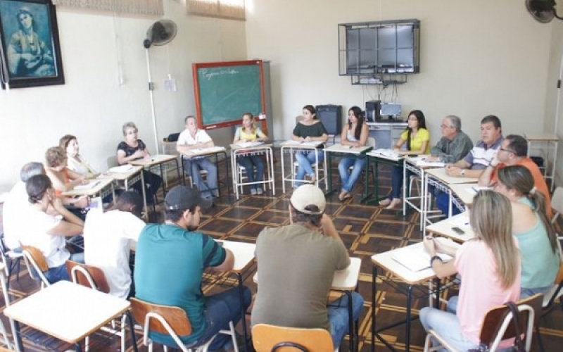 Assistência Social e Conselho Municipal dos Direitos da Criança e do Adolescente fazem reunião em Jacarezinho