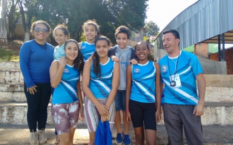 Atletismo se classifica para fase final dos Jogos Escolares