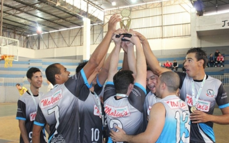 Jacarezinho disputa fase final dos Jogos Abertos no Voleibol