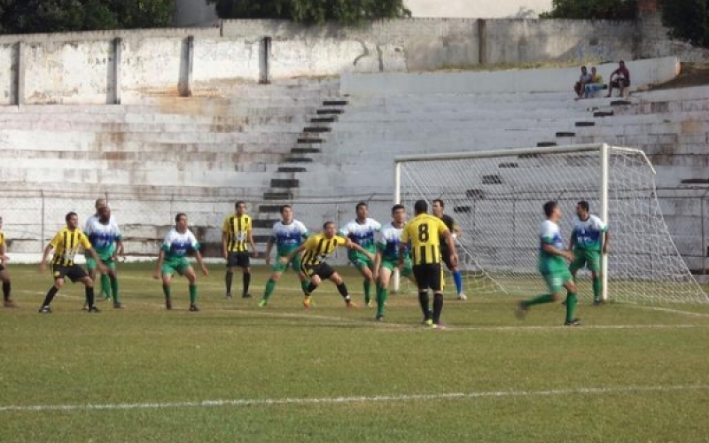 São Geraldo classifica e enfrenta Ribeirão Claro na final do Campeonato Amador Regional