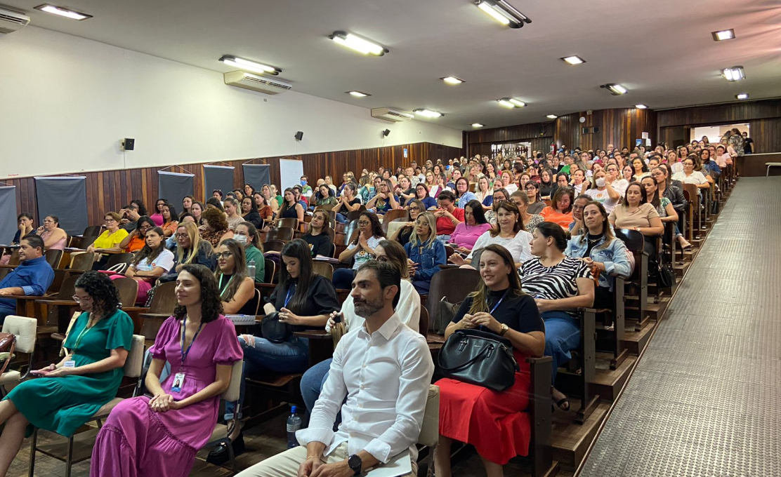 Cisnorpi e 19.a Regional de Saúde promovem evento sobre autismo na Faculdade de Direito de Jacarezinho