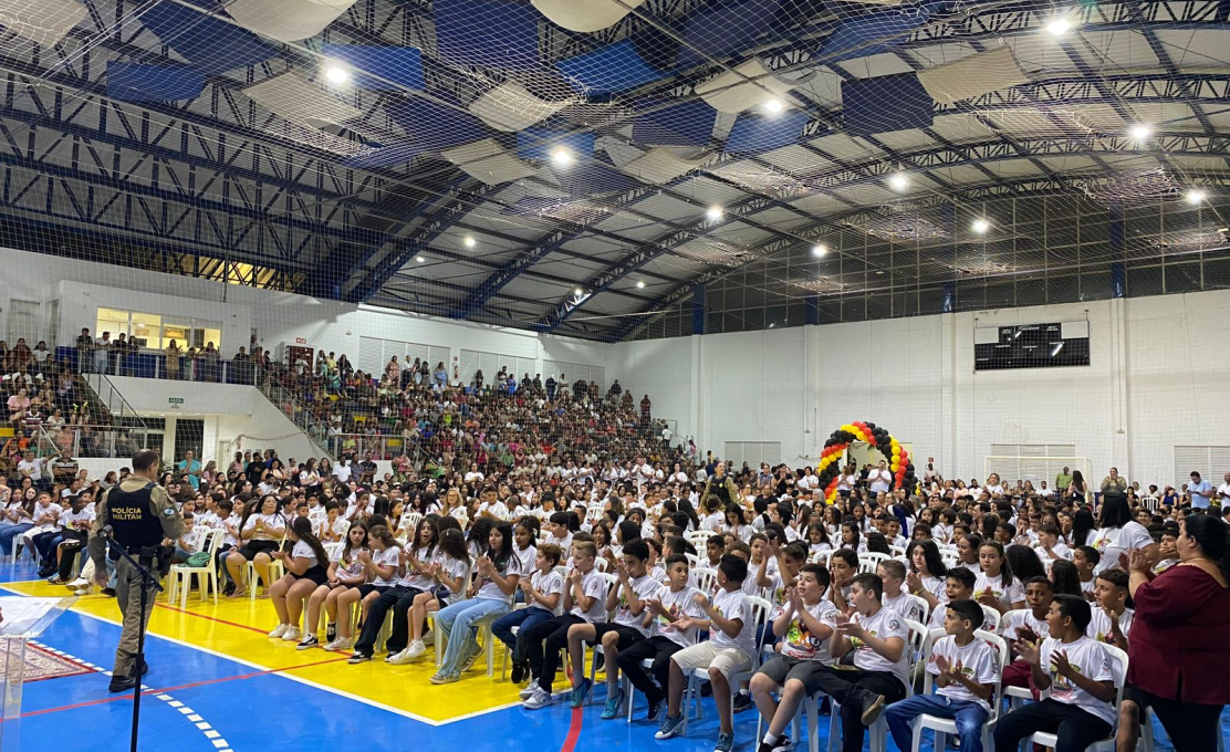 PROERD forma 500 alunos em Jacarezinho