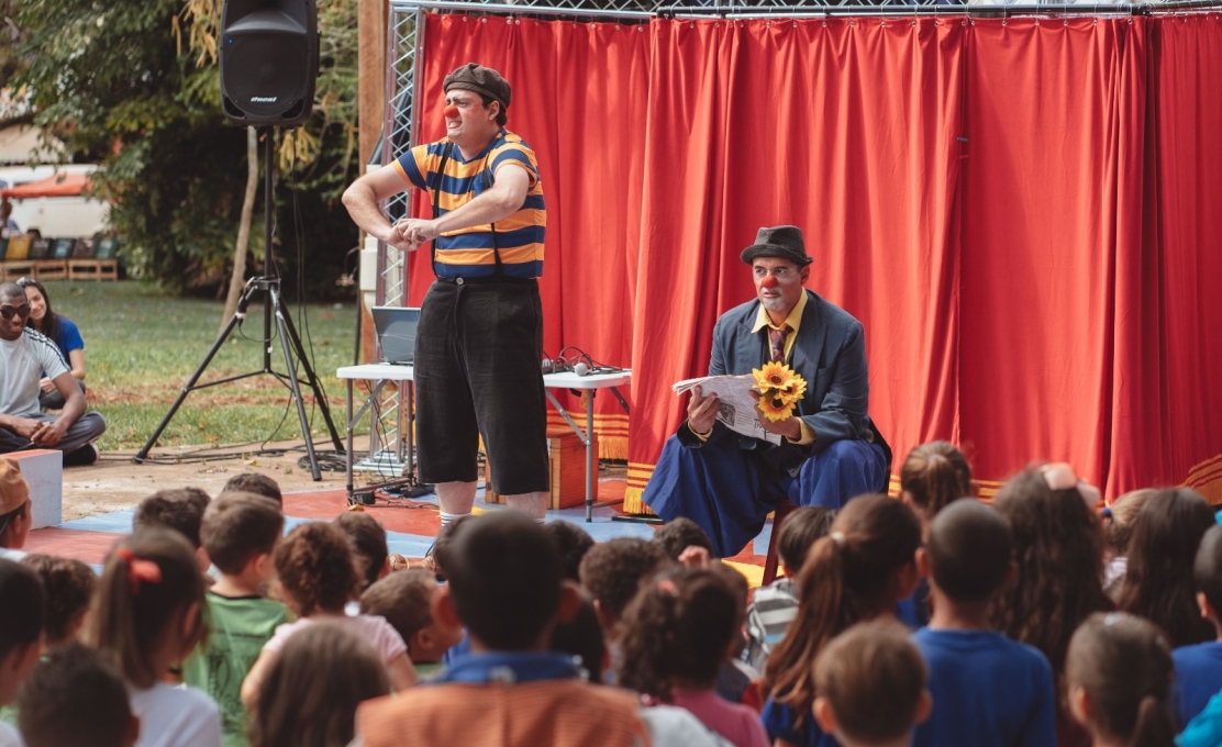 Todas as escolas municipais de Jacarezinho receberão espetáculo do EnCena