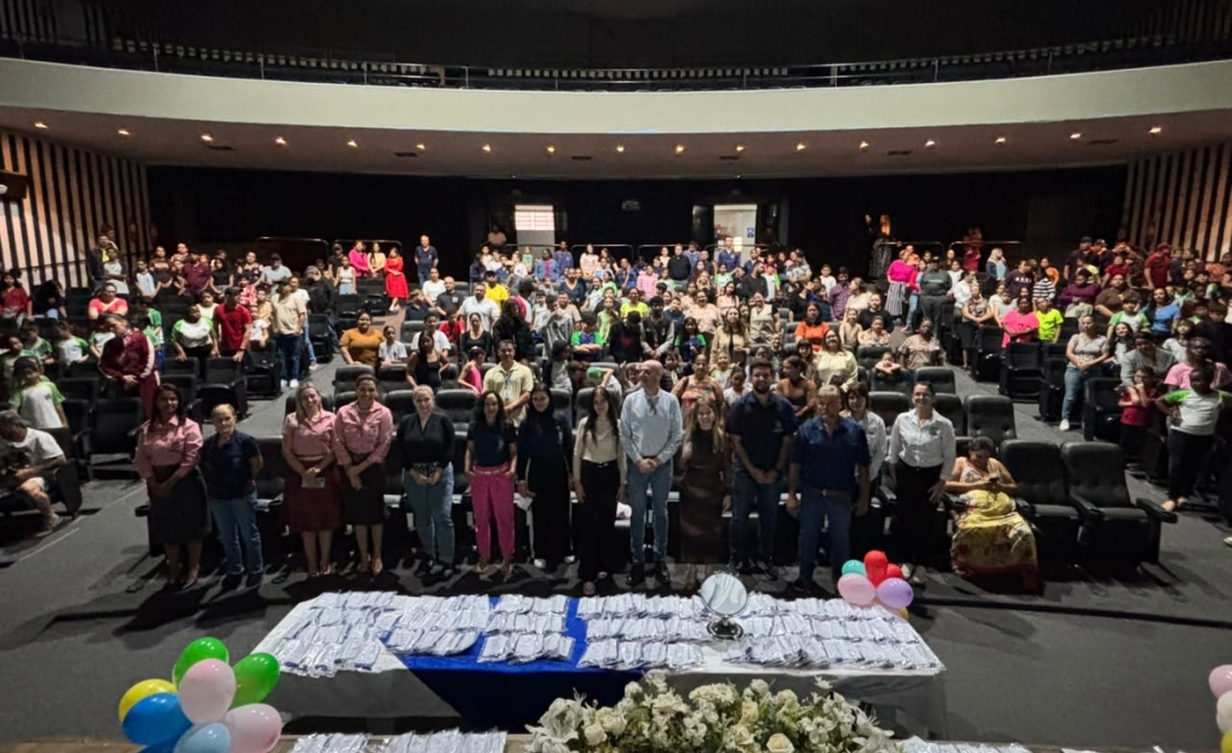 3ª Etapa do Programa Bons Olhos Paraná entrega mais de 200 óculos em Jacarezinho