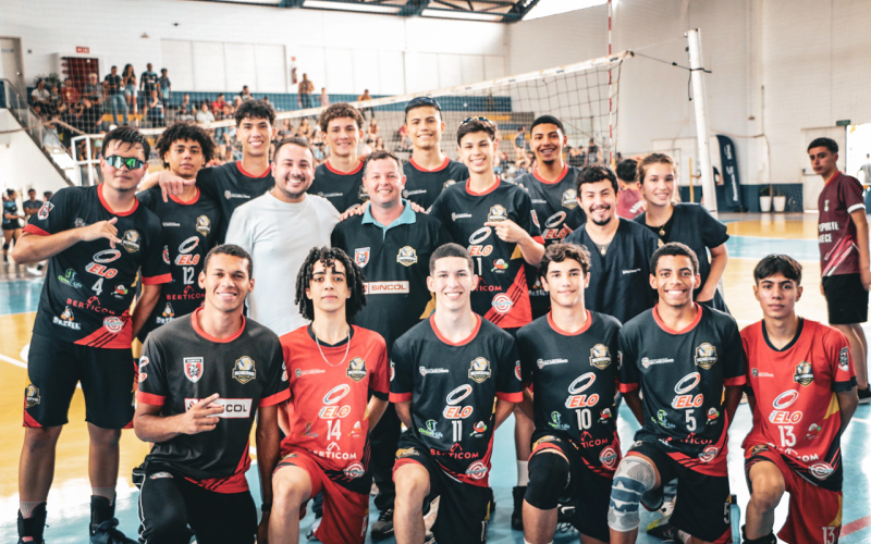 Voleibol de Jacarezinho é Campeão Invicto na Liga Norte-Sul