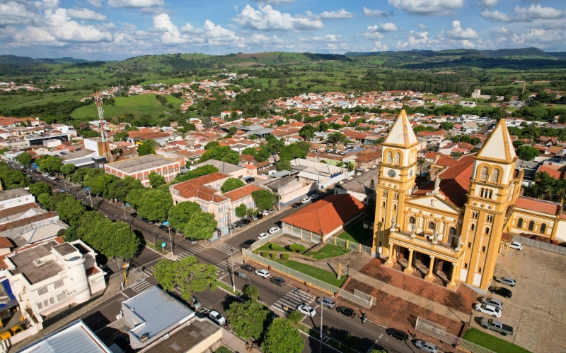 RELATÓRIO  Jacarezinho investe R$ 7 milhões em compras públicas e avança em políticas ambientais