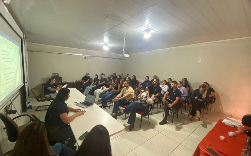 Jacarezinho reforça boas práticas nas compras públicas