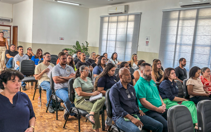 Prefeitura fortalece parceria com fornecedores locais para impulsionar a economia