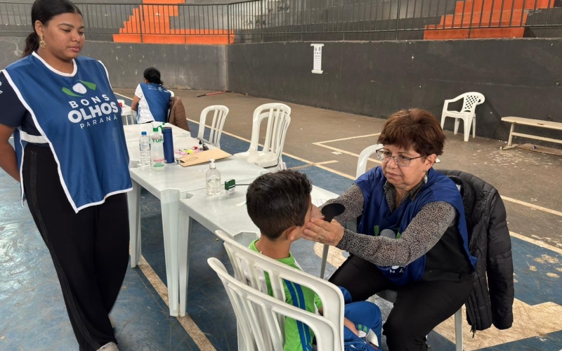 Programa Bons Olhos Paraná chega a Jacarezinho e reforça cuidado com a visão de crianças e adolescentes! 